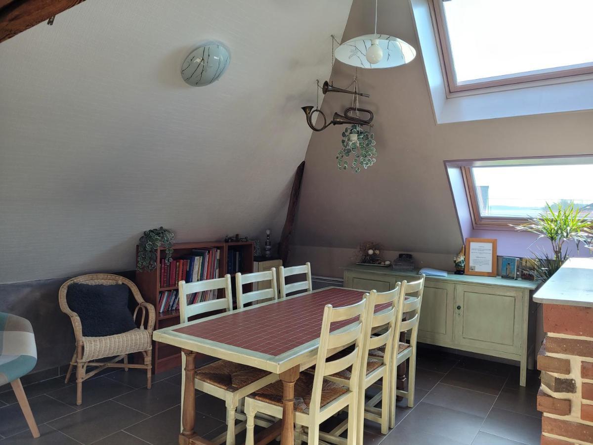 Le Paddock Du Val De Lys Hotell Blessy Eksteriør bilde