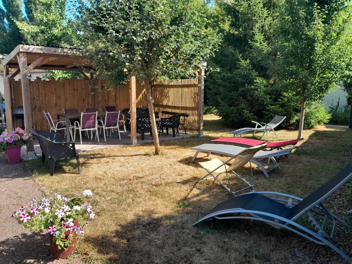 Le Paddock Du Val De Lys Hotell Blessy Eksteriør bilde