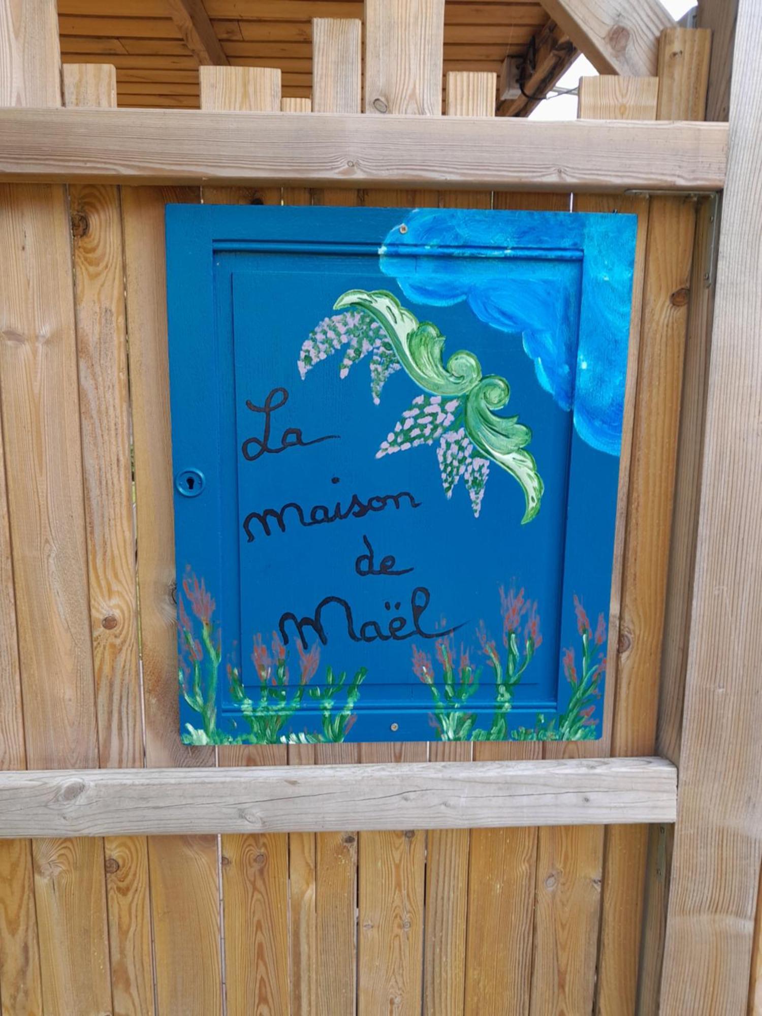 Le Paddock Du Val De Lys Hotell Blessy Eksteriør bilde